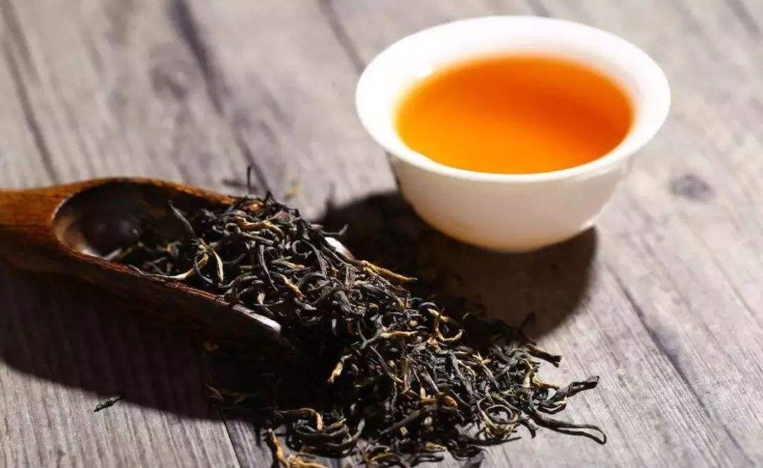 不同类型的茶-红叶茶是如何制成的？