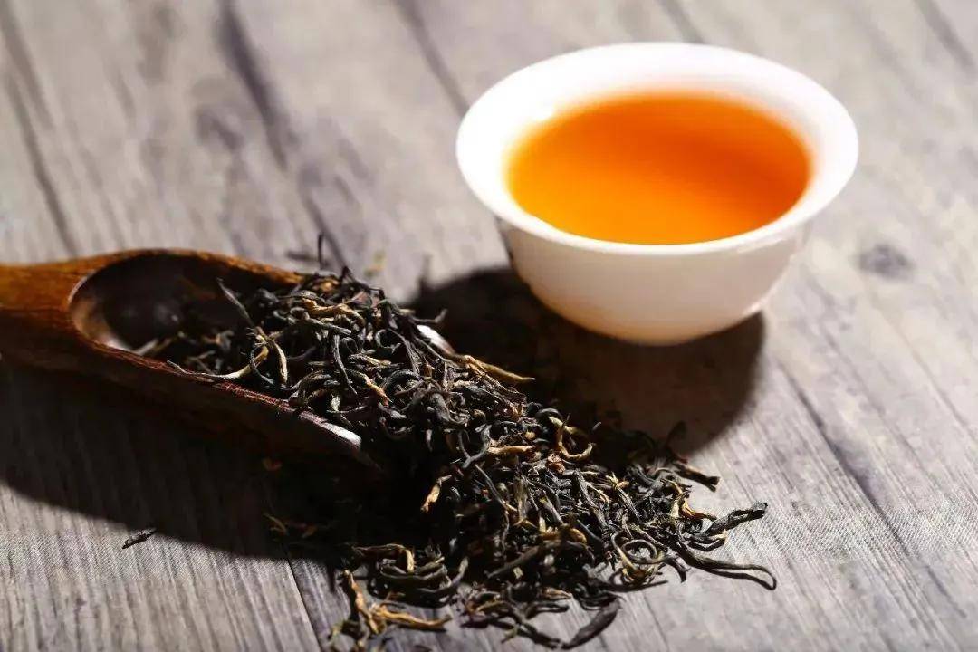 我国红茶的种类有哪些？红茶性温、驱寒、开胃、消食