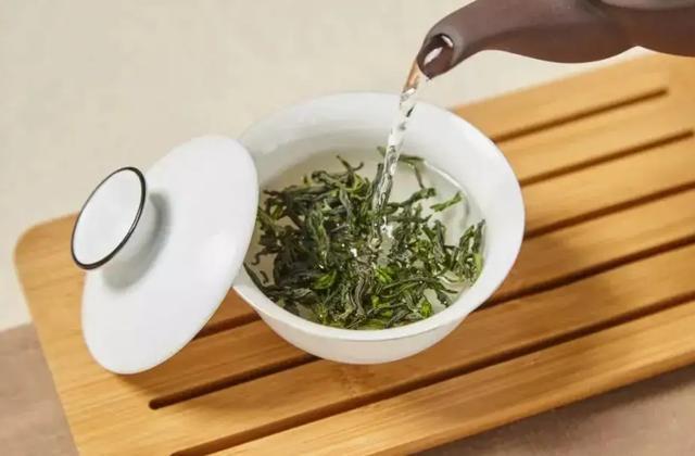 茶有绿茶的冲泡方式有哪些？如何正确冲泡茶有？